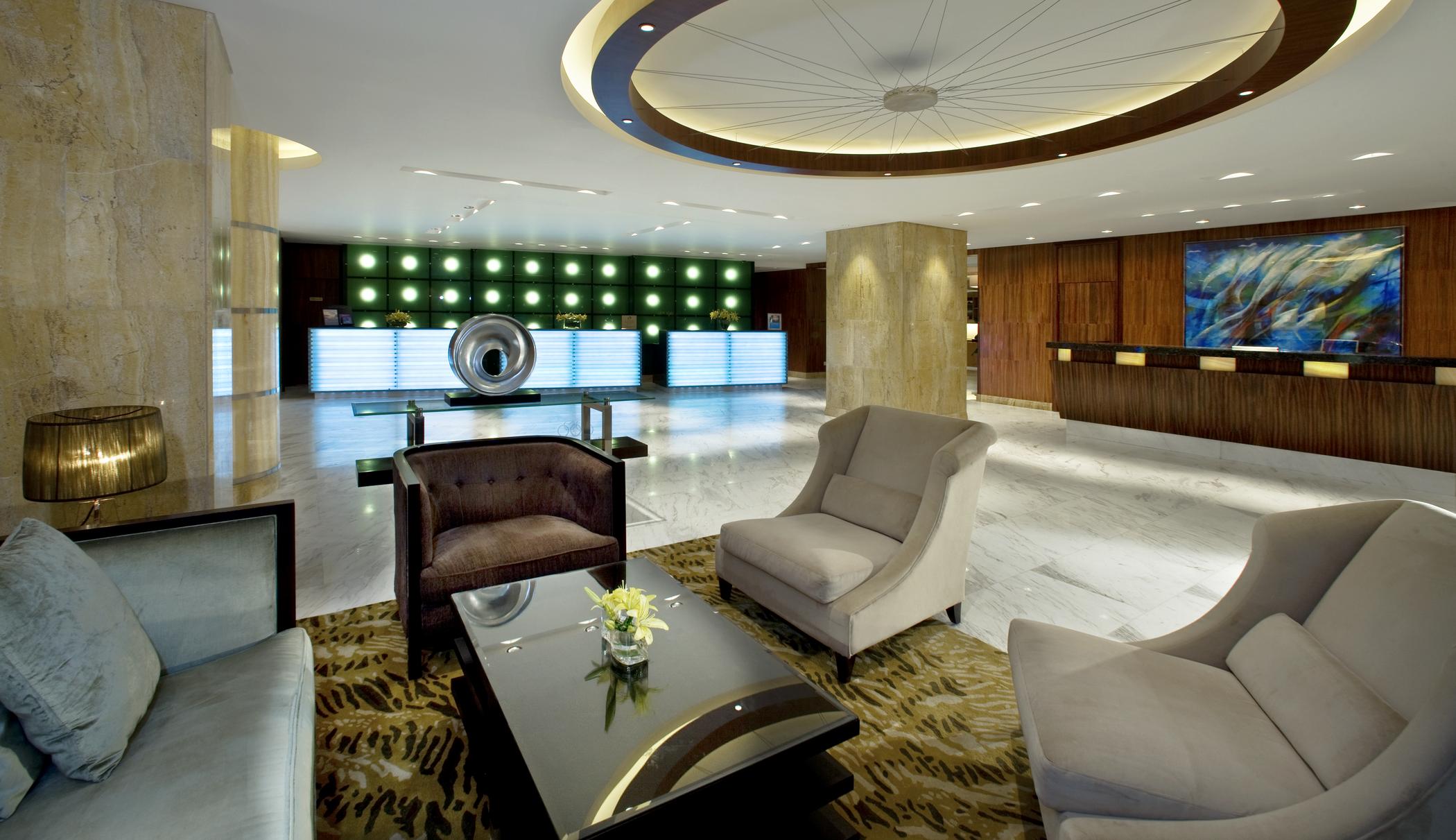 she384lo-69965-Front Desk.jpg